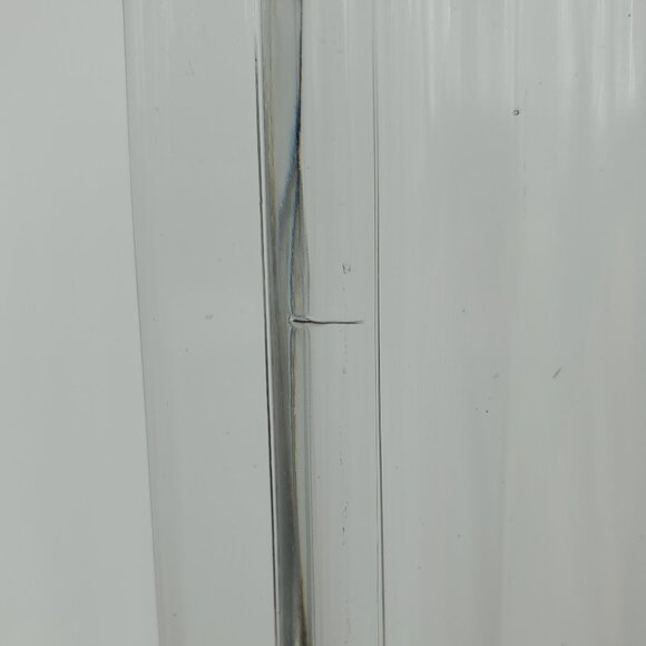 Anchor Hocking Glass Refrigerator Dish 9x9 Bake 'n Keep Covered Casserole Dish - Picture 8 of 9